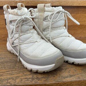 The North Face White and Gray Winter Boots